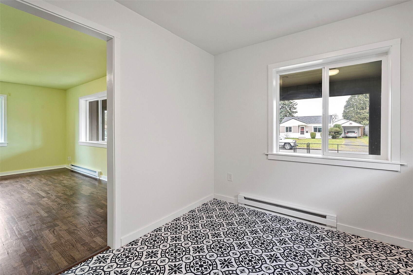 1019 South Rochester Street Tacoma, WA 98465 - Photo 13 of 24
