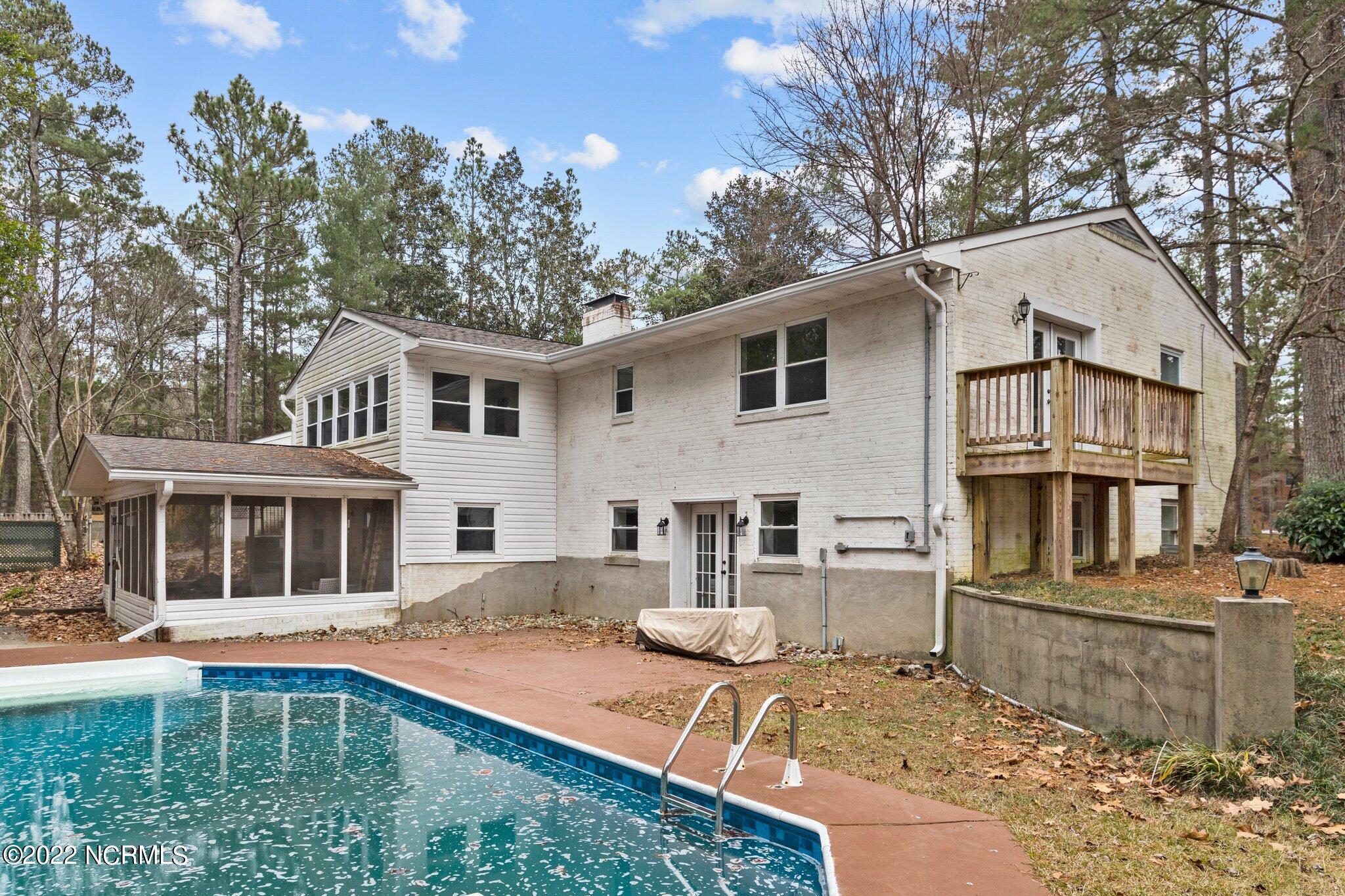 190 Valhalla Road Southern Pines, NC 28387 - Photo 4 of 26 190 Valhalla rental 4