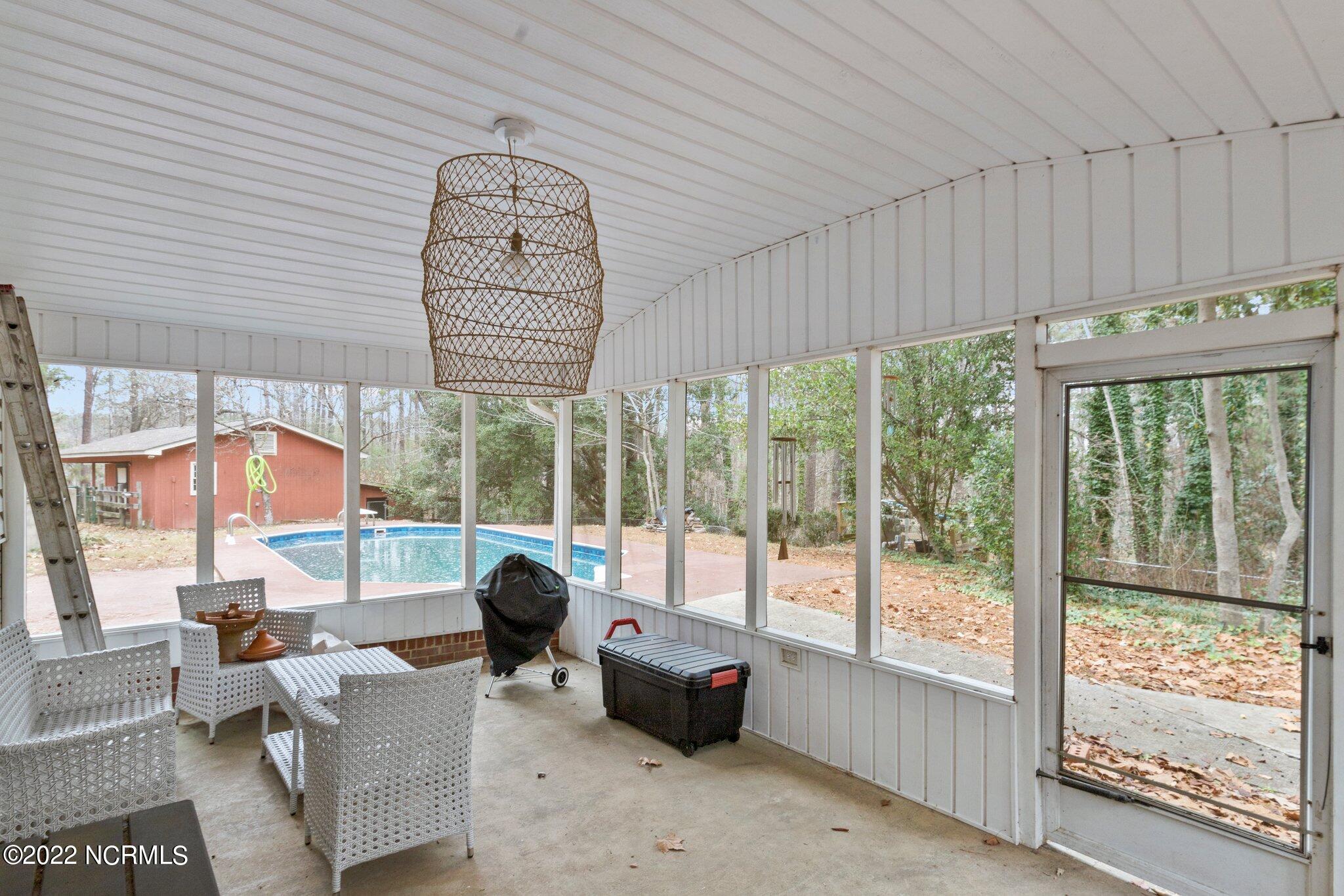 190 Valhalla Road Southern Pines, NC 28387 - Photo 7 of 26 190 Valhalla rental 8