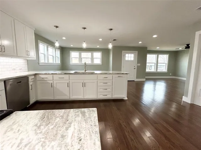 $1,800 | 102 Colorado Street, Sulphur Springs, TX 75482