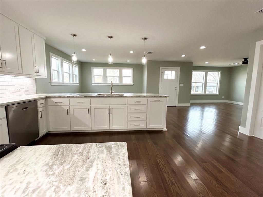 102 Colorado Street Sulphur Springs, TX 75482 - Photo 7 of 25 Open concept living