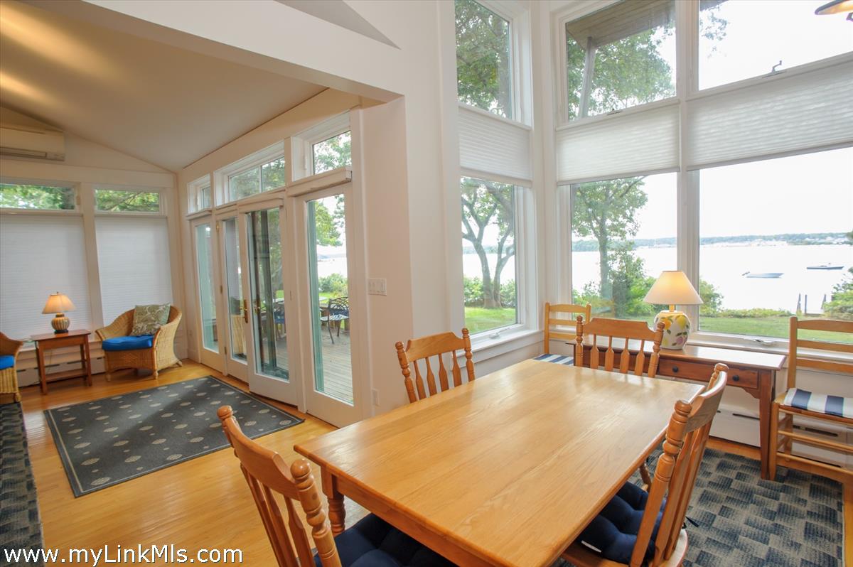 20 East Side Road Oak Bluffs, MA 02557 - Photo 10 of 17 Gallery Image 10