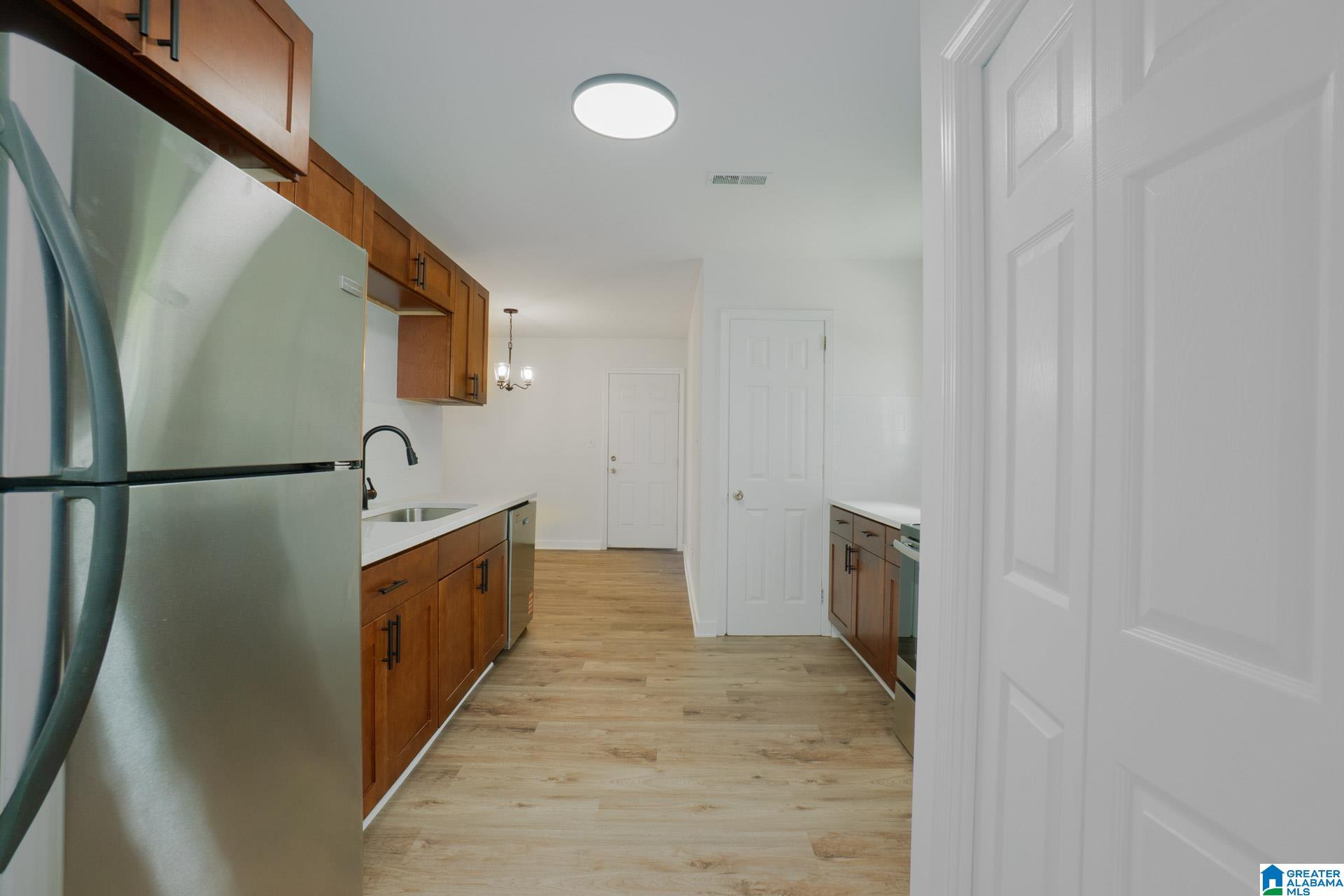 8520 Rockhampton Street Leeds, AL 35094 - Photo 11 of 22