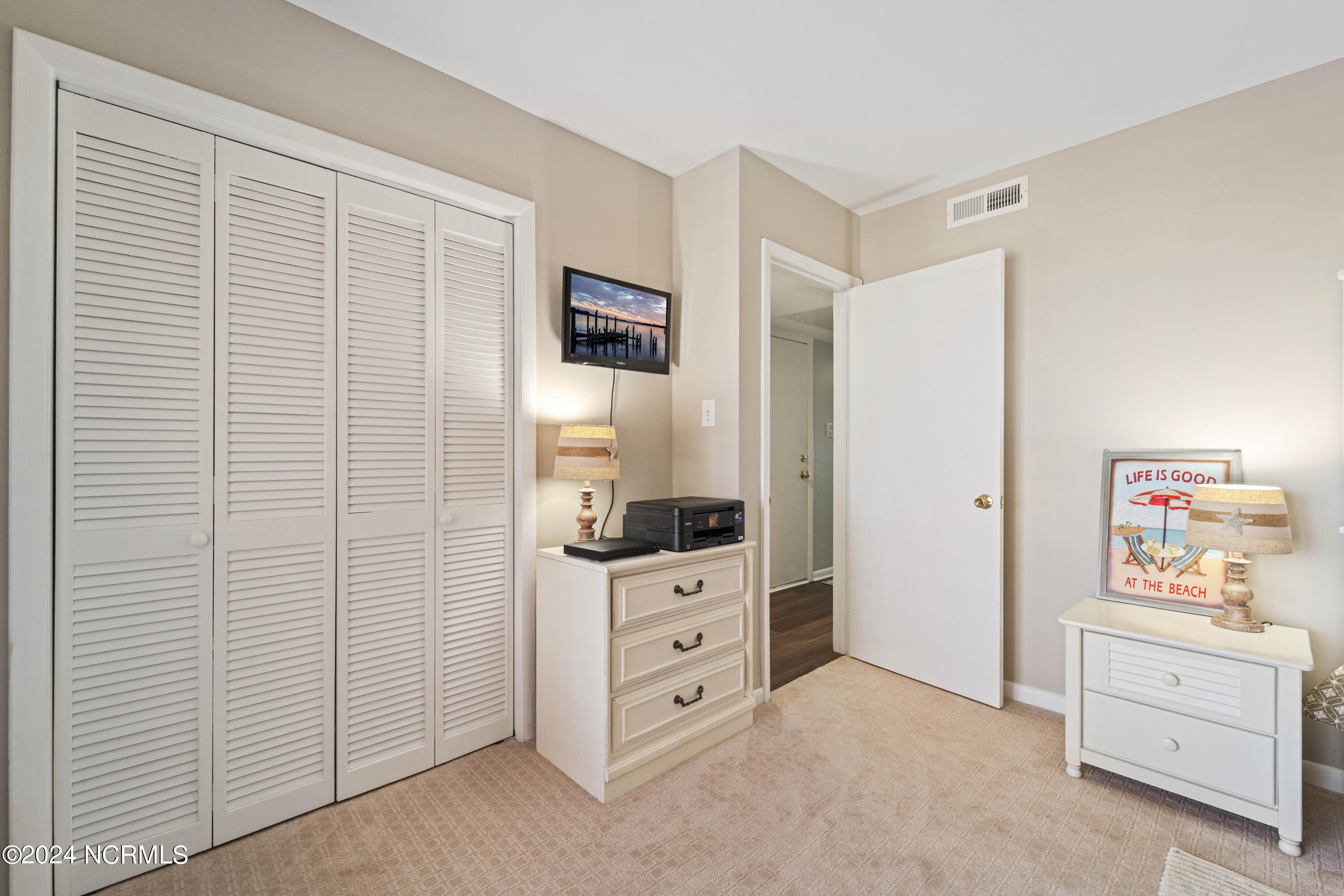 1840 New River Inlet Road, Unit 2311B North Topsail Beach, NC 28460 - Photo 9 of 69 DSC07493