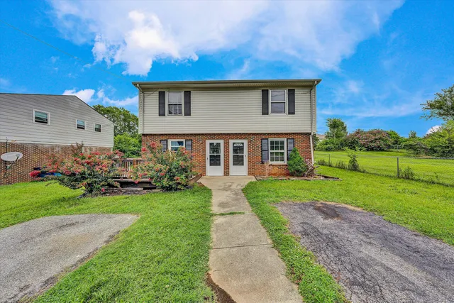$209,950 | 707 Bibb Street Northeast, Roanoke, VA 24012