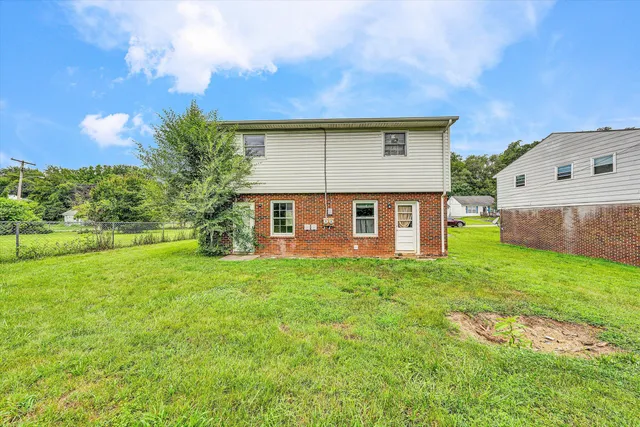 $209,950 | 707 Bibb Street Northeast, Roanoke, VA 24012