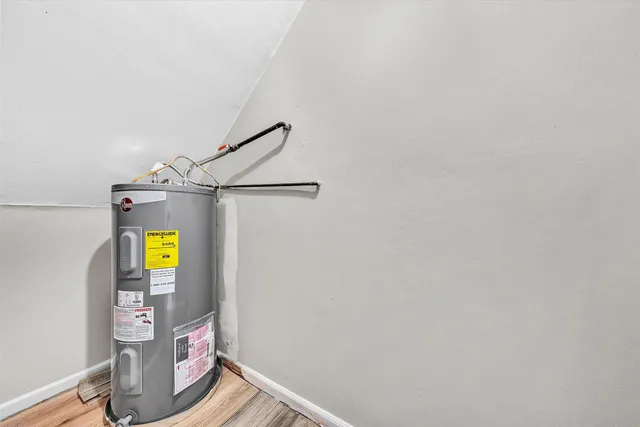 $209,950 | 707 Bibb Street Northeast, Roanoke, VA 24012