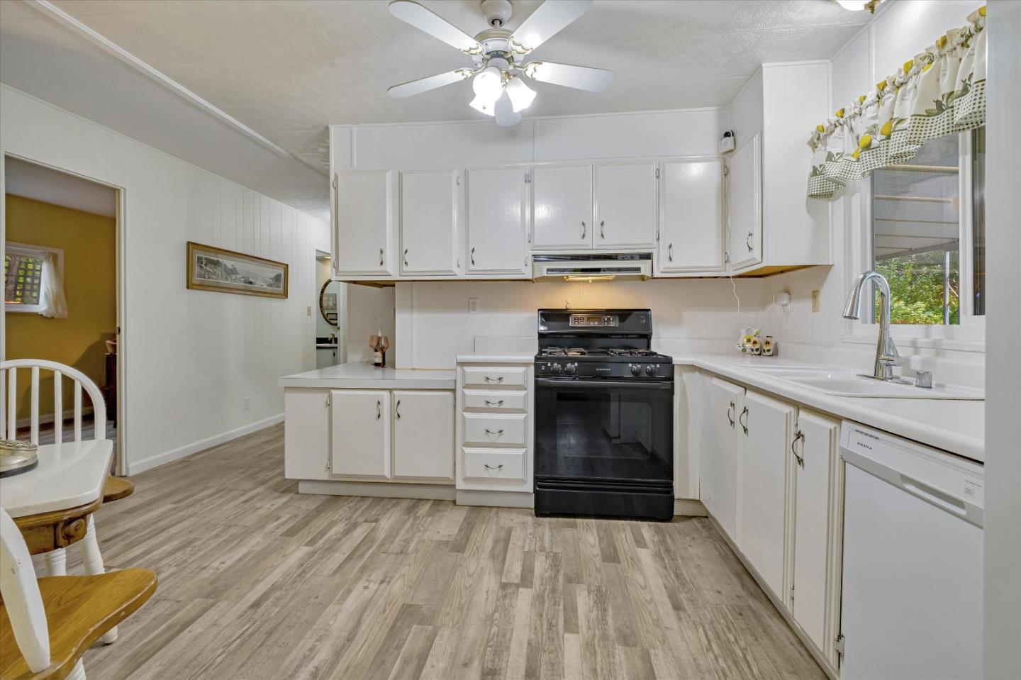 270 Hames Road, Unit 28 Corralitos, CA 95076 - Photo 12 of 34