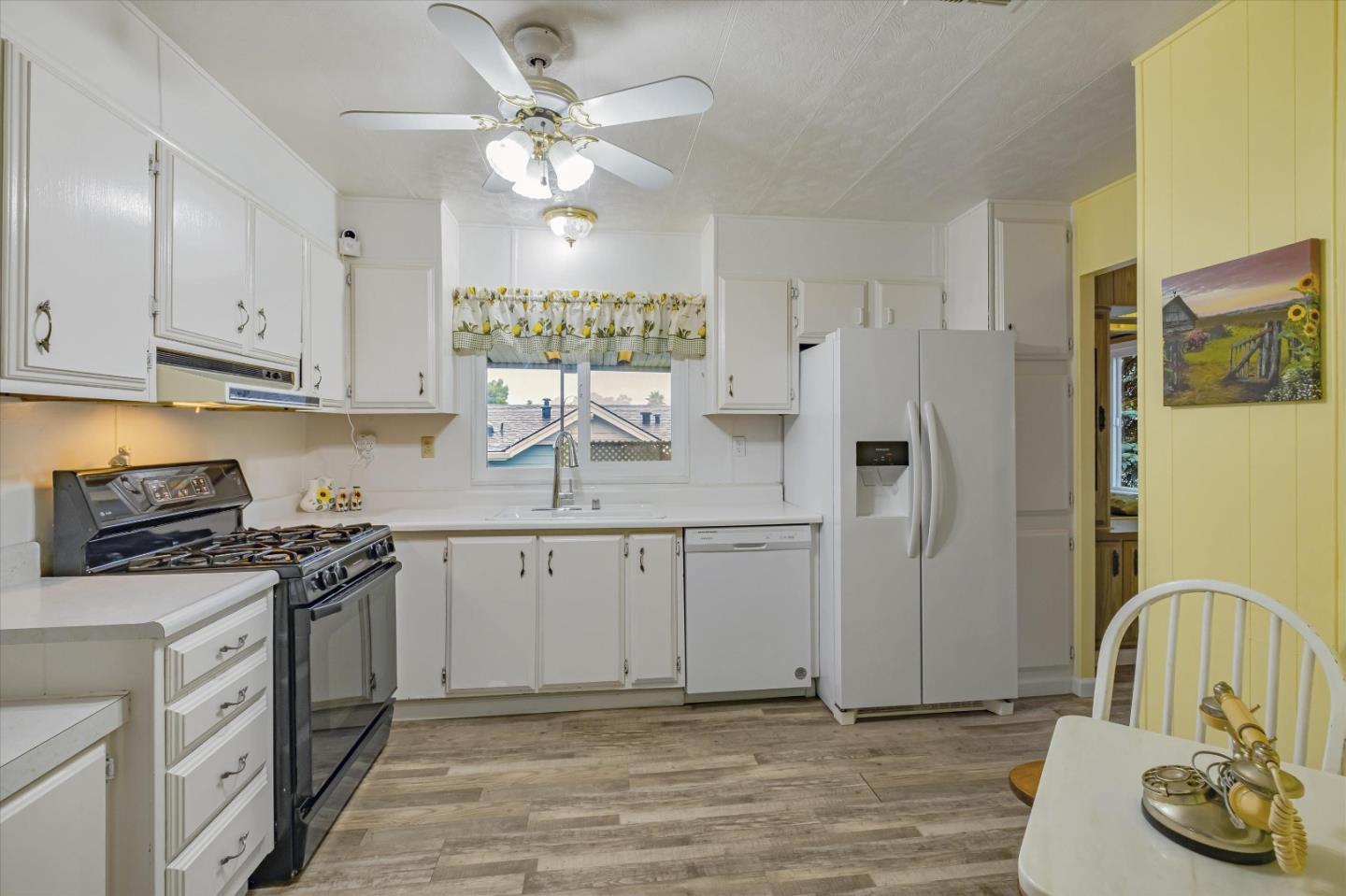 270 Hames Road, Unit 28 Corralitos, CA 95076 - Photo 13 of 34