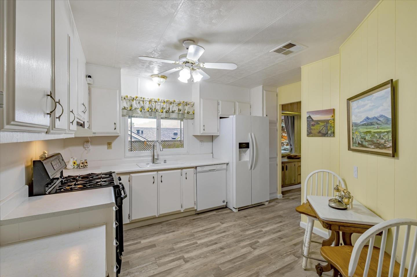 270 Hames Road, Unit 28 Corralitos, CA 95076 - Photo 14 of 34