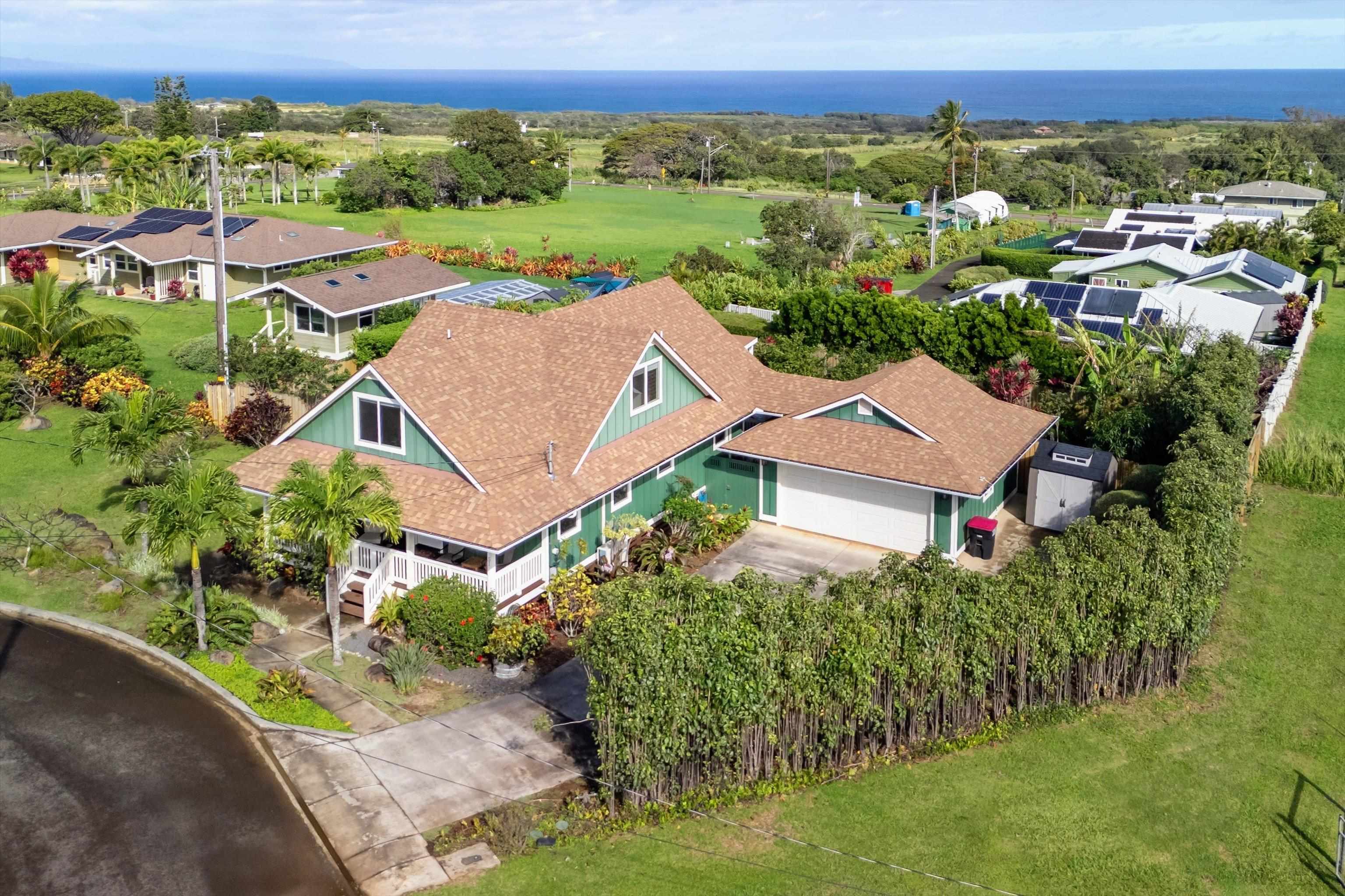 51 Kanoenoe Loop, Unit 19 Haiku, HI 96708 - Photo 1 of 50