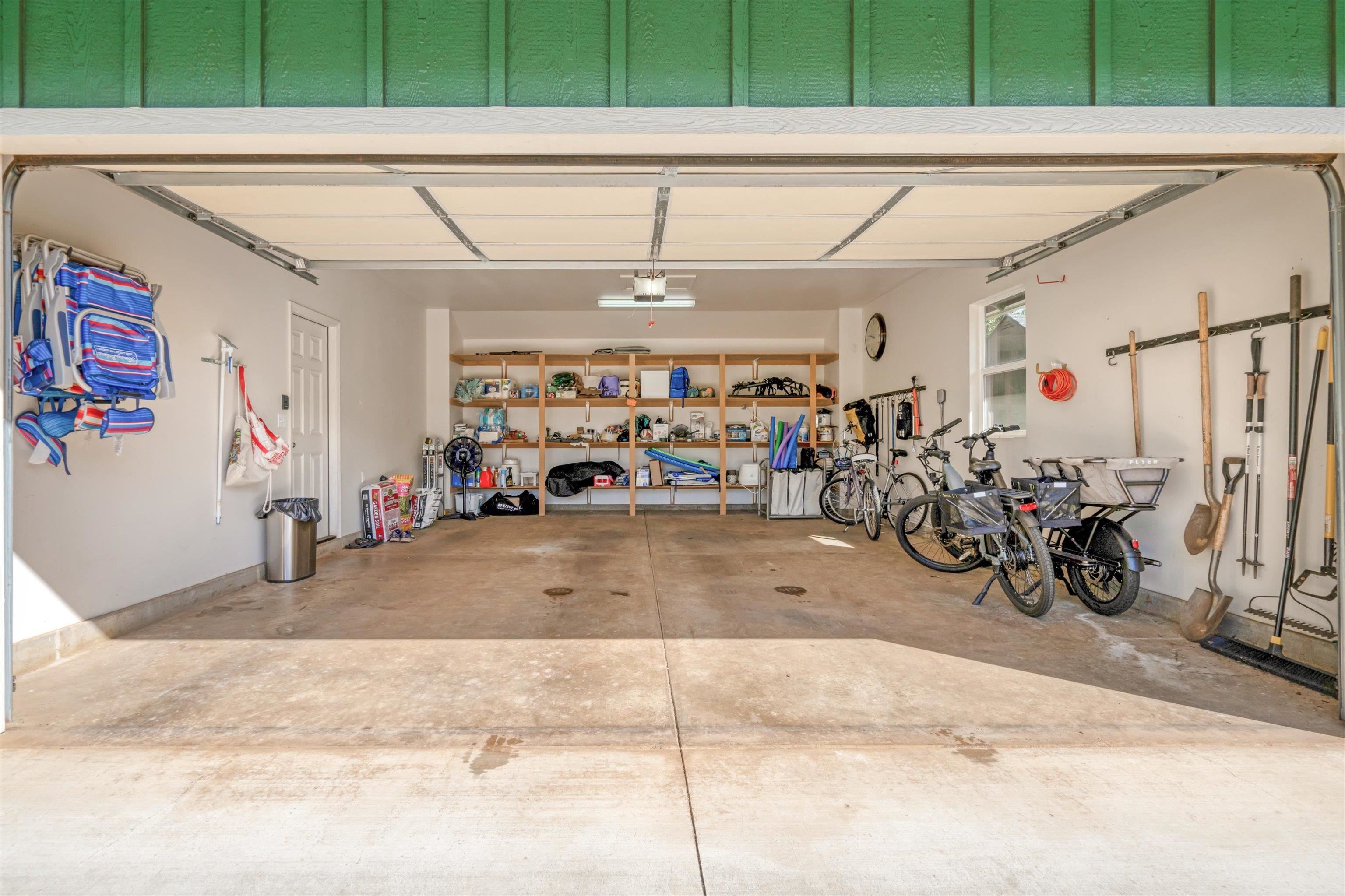 51 Kanoenoe Loop, Unit 19 Haiku, HI 96708 - Photo 33 of 50