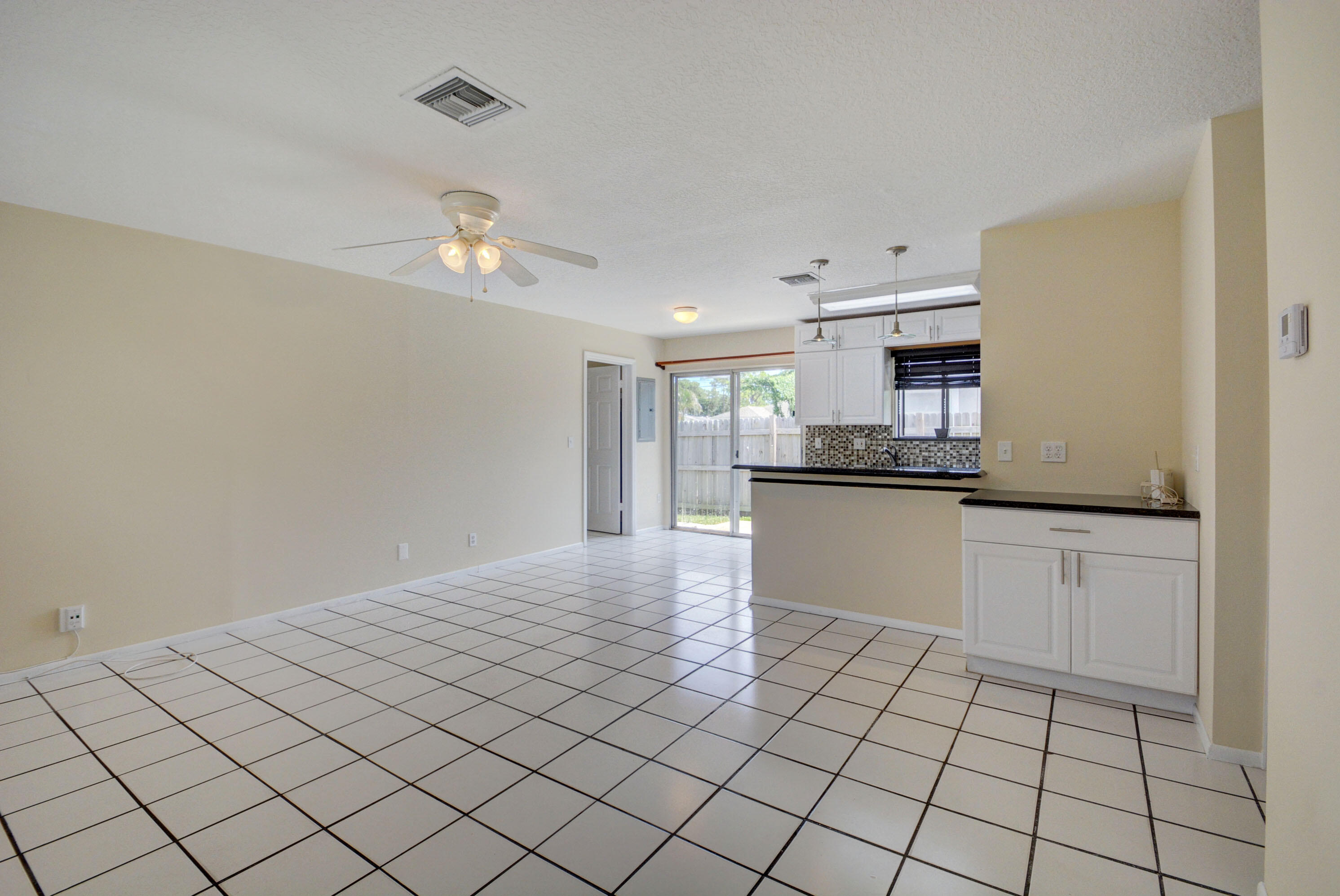 4972 Jefferson Road Delray Beach, FL 33445 - Photo 5 of 31 4972 Jefferson Rd (5)