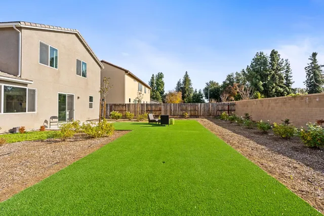 $695,000 | 6701 East Providence Avenue, Fresno, CA 93727