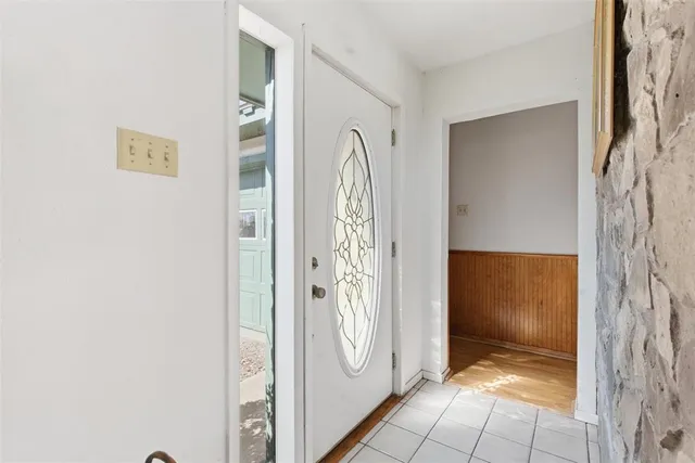 a view of front door with a door