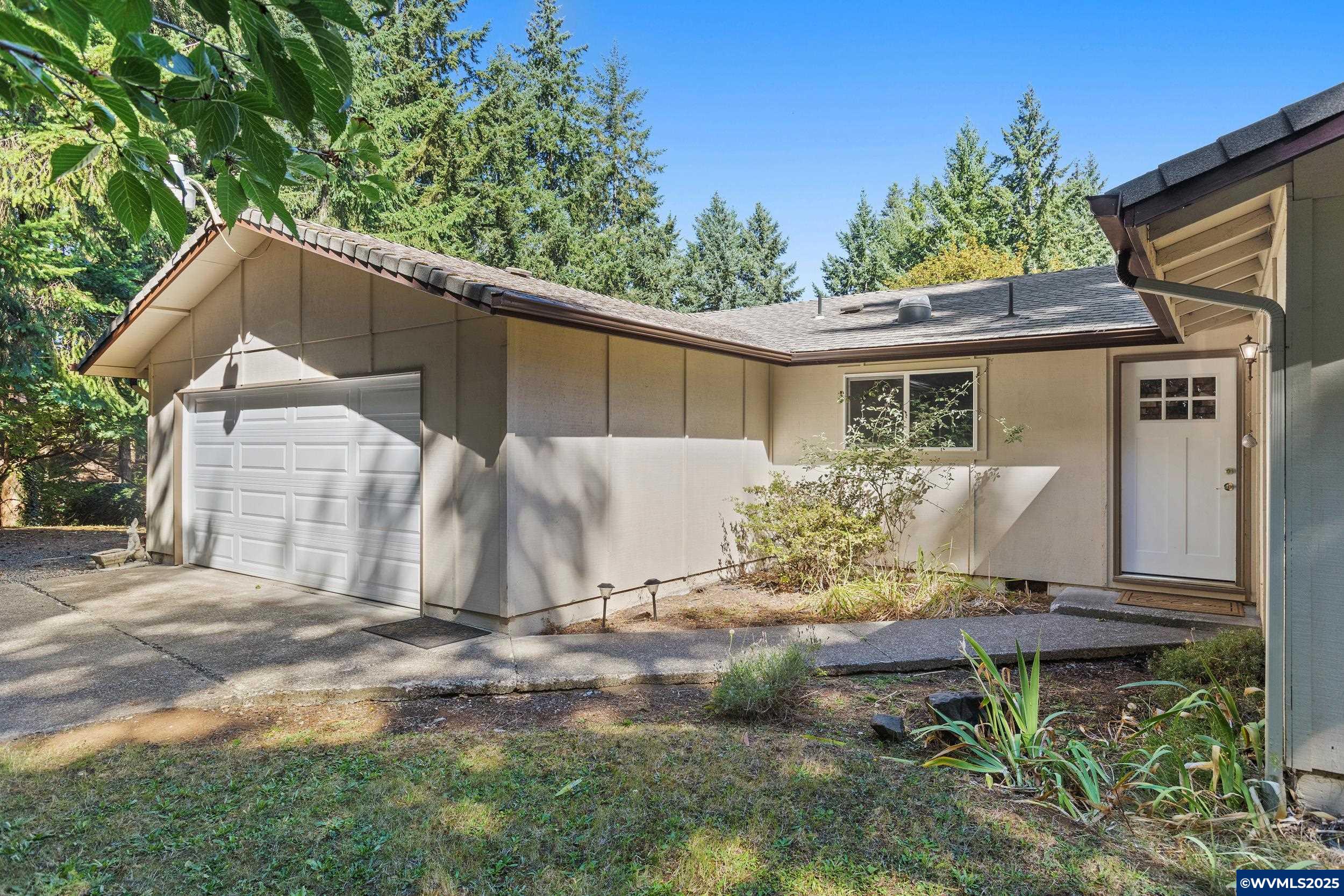 30399 Rancho Road Lebanon, OR 97355 - Photo 1 of 41 Gallery Image 1