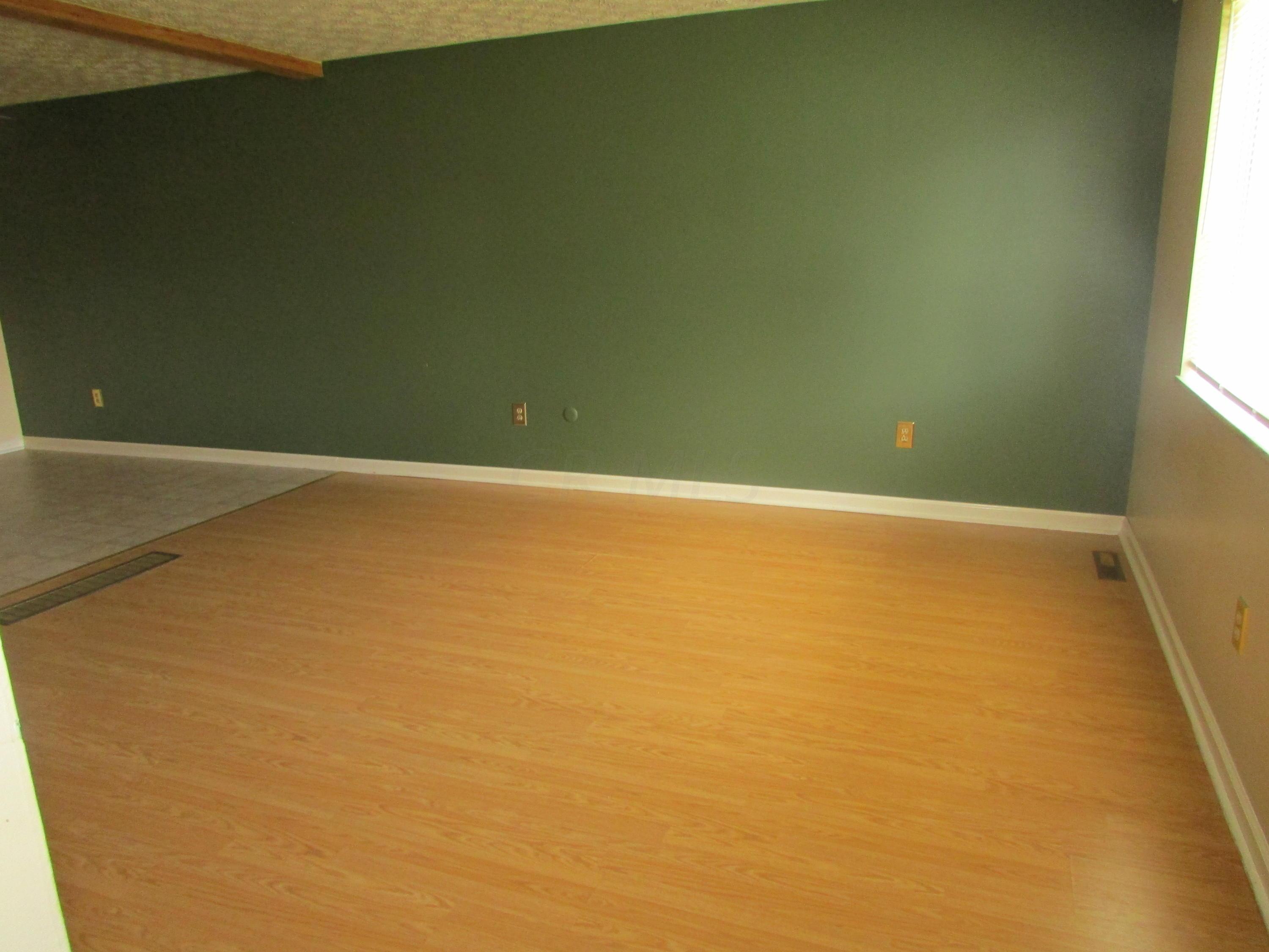3424 Arnsby Road Columbus, OH 43232 - Photo 12 of 13 Gallery Image 12