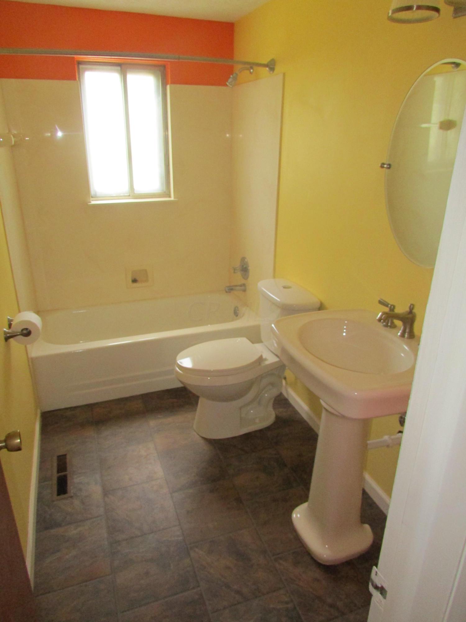 3424 Arnsby Road Columbus, OH 43232 - Photo 5 of 13 Gallery Image 5