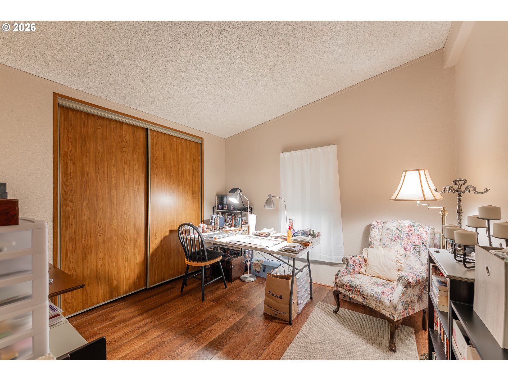 623 Shadow Ranch Lane Roseburg, OR 97470 - Photo 23 of 31 Bedroom