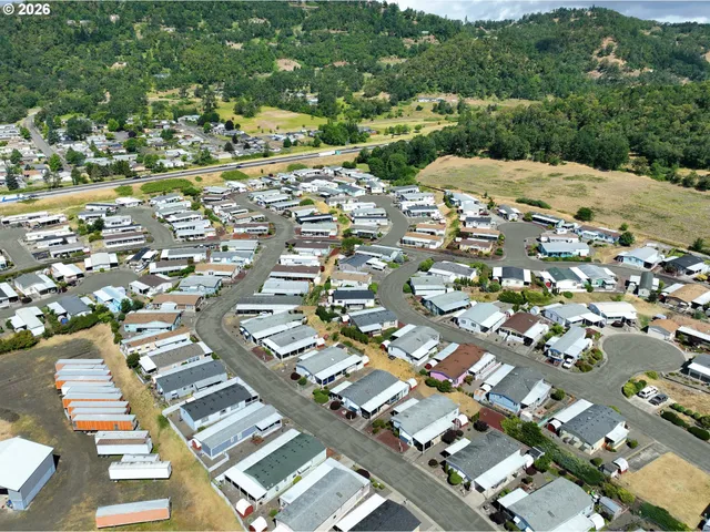 $99,900 | 623 Shadow Ranch Lane, Roseburg, OR 97470