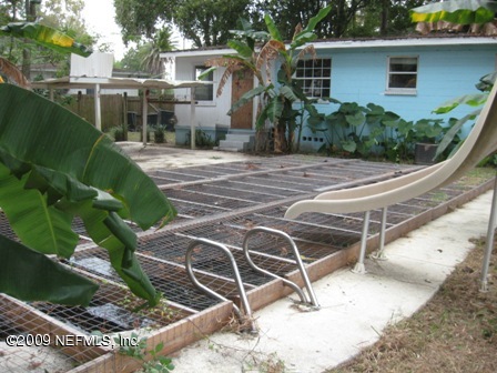 2131 E Road Jacksonville, FL 32216 - Photo 3 of 5 inground pool