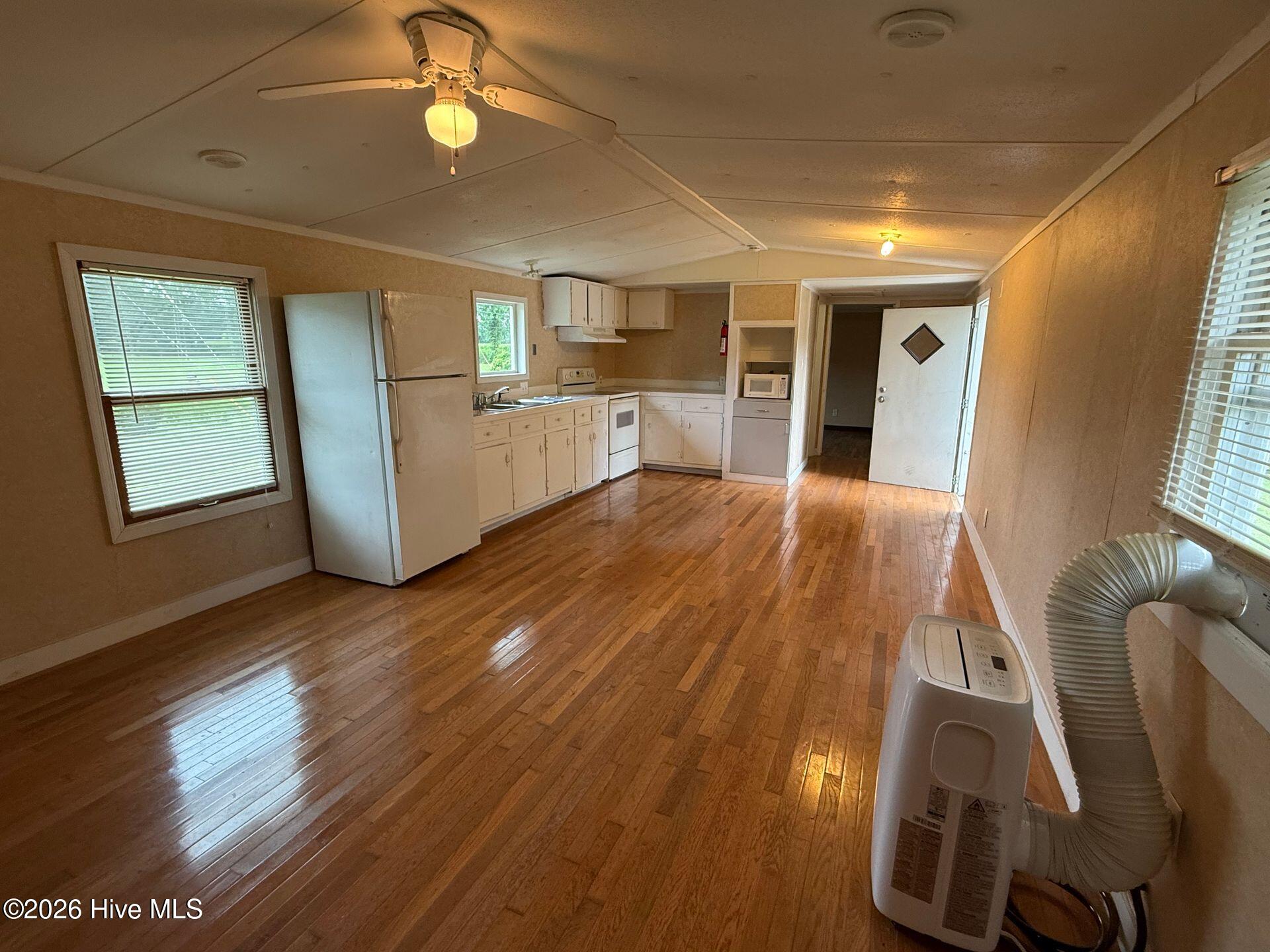 1586 Pony Farm Road, Unit 2 Jacksonville, NC 28540 - Photo 3 of 8