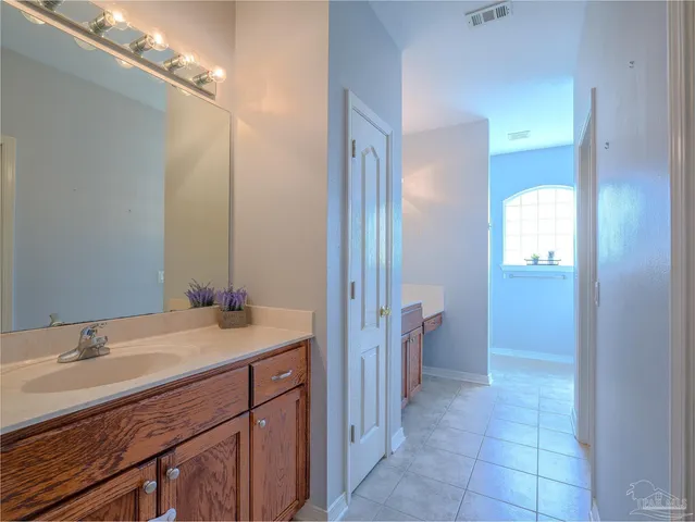 $369,999 | 4986 Vizcaya Drive, Pensacola, FL 32507