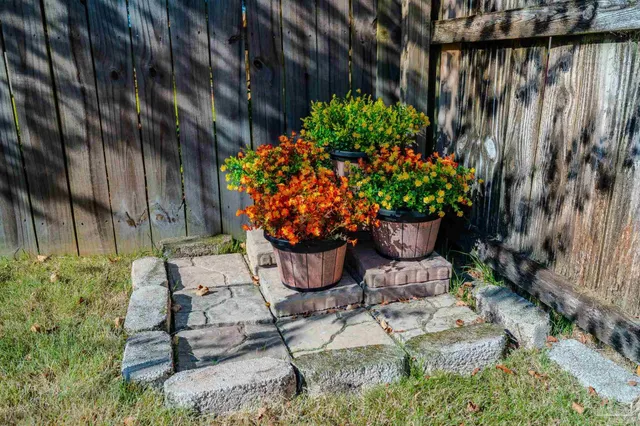 $369,999 | 4986 Vizcaya Drive, Pensacola, FL 32507