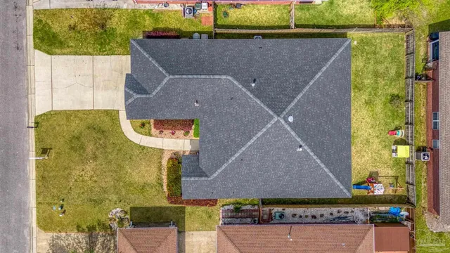 $369,999 | 4986 Vizcaya Drive, Pensacola, FL 32507