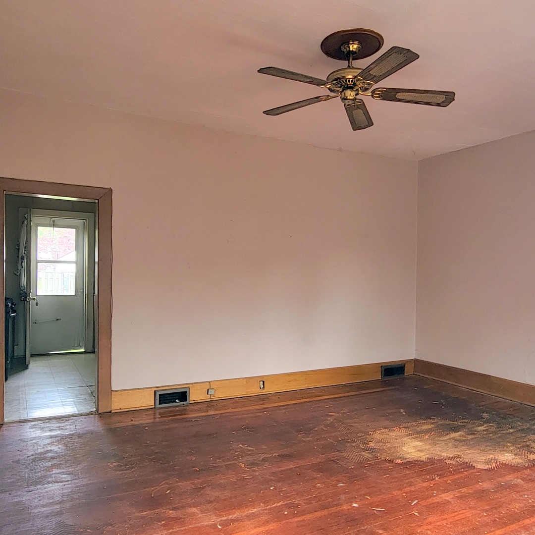 1415 18th Street Moline, IL 61265 - Photo 2 of 20
