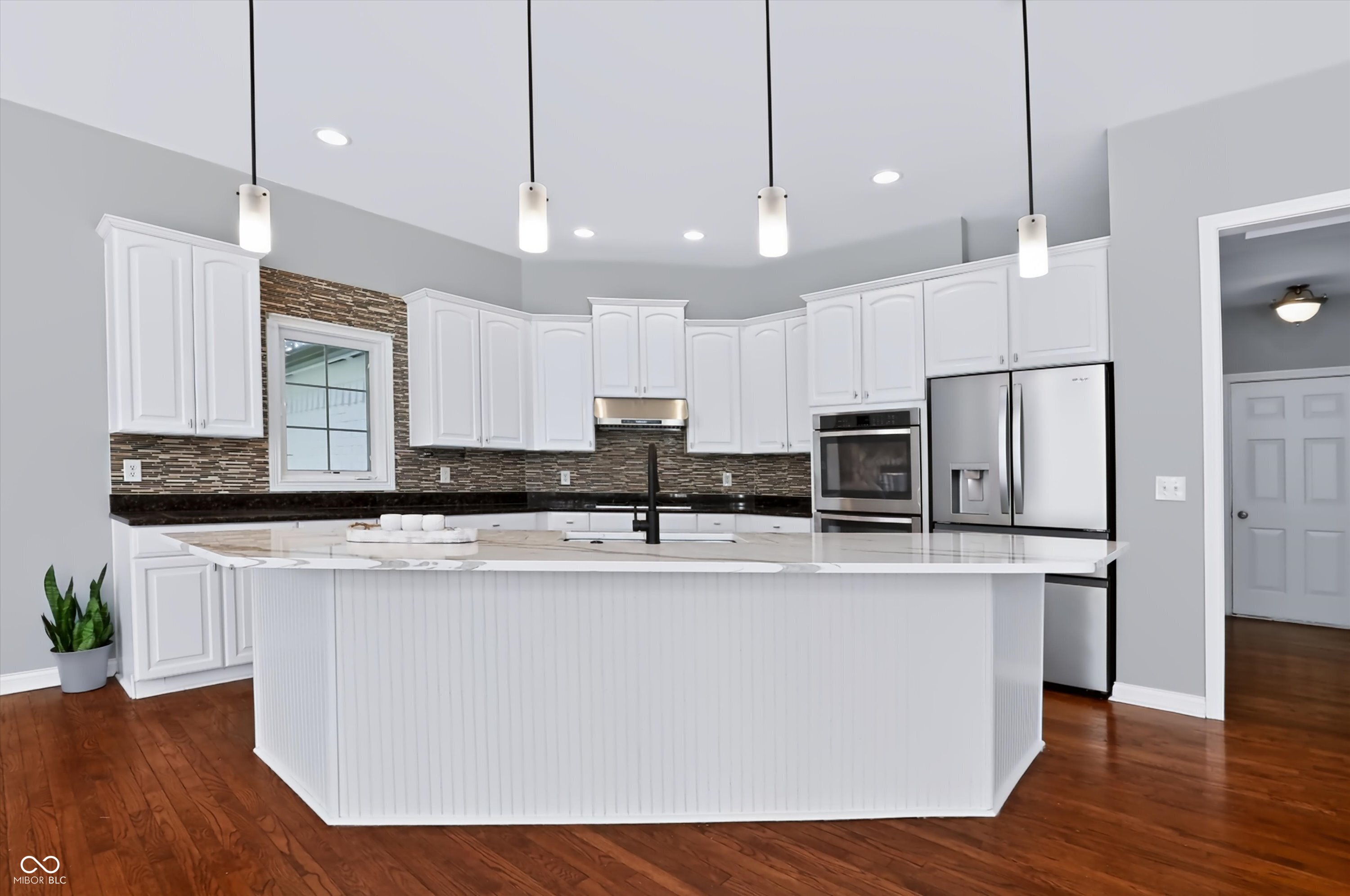 2569 Dawn Ridge Drive Carmel, IN 46074 - Photo 18 of 56
