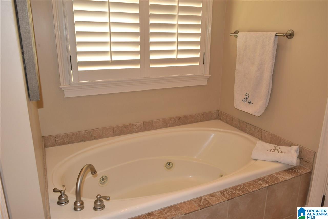 4308 Paxton Way Birmingham, AL 35242 - Photo 13 of 23