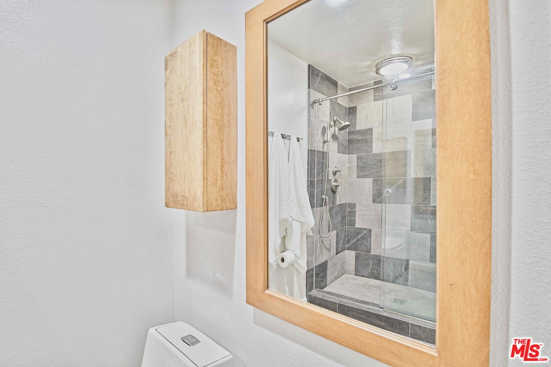 5301 Raintree Circle Culver City, CA 90230 - Photo 19 of 26