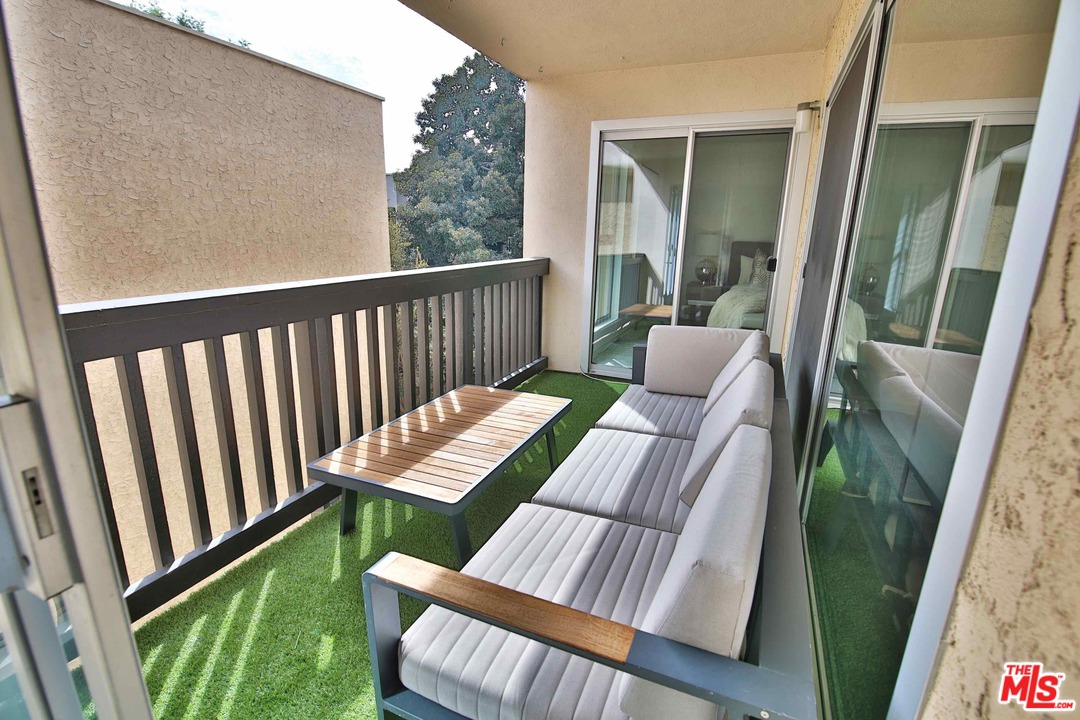 5301 Raintree Circle Culver City, CA 90230 - Photo 21 of 26