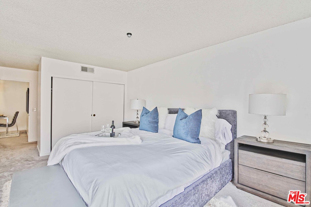 5301 Raintree Circle Culver City, CA 90230 - Photo 22 of 26