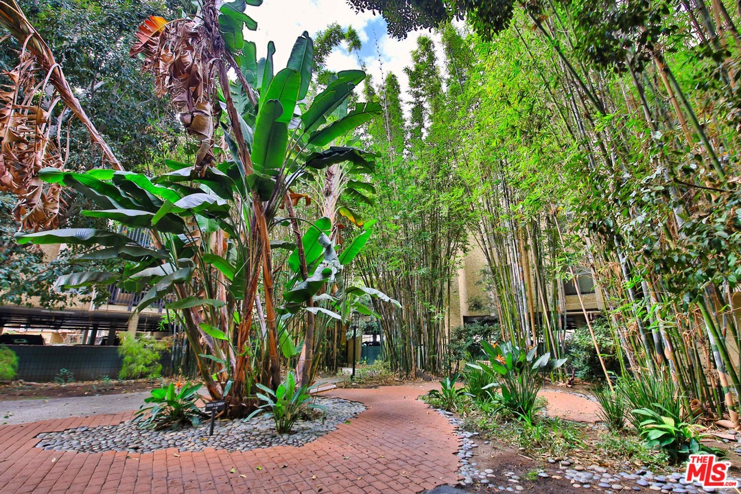 5301 Raintree Circle Culver City, CA 90230 - Photo 25 of 26