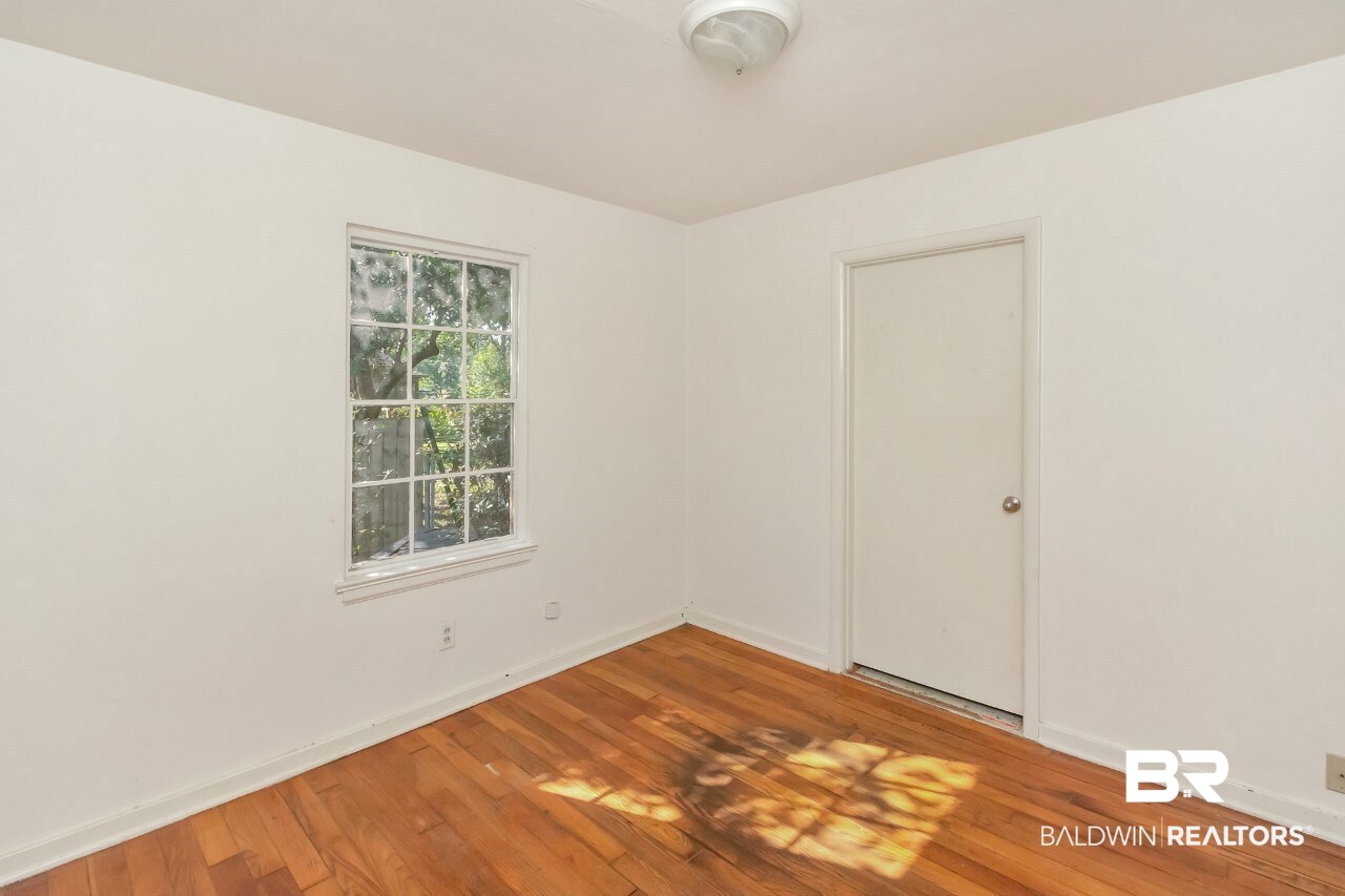 8 Princess Anne Road Mobile, AL 36608 - Photo 16 of 24