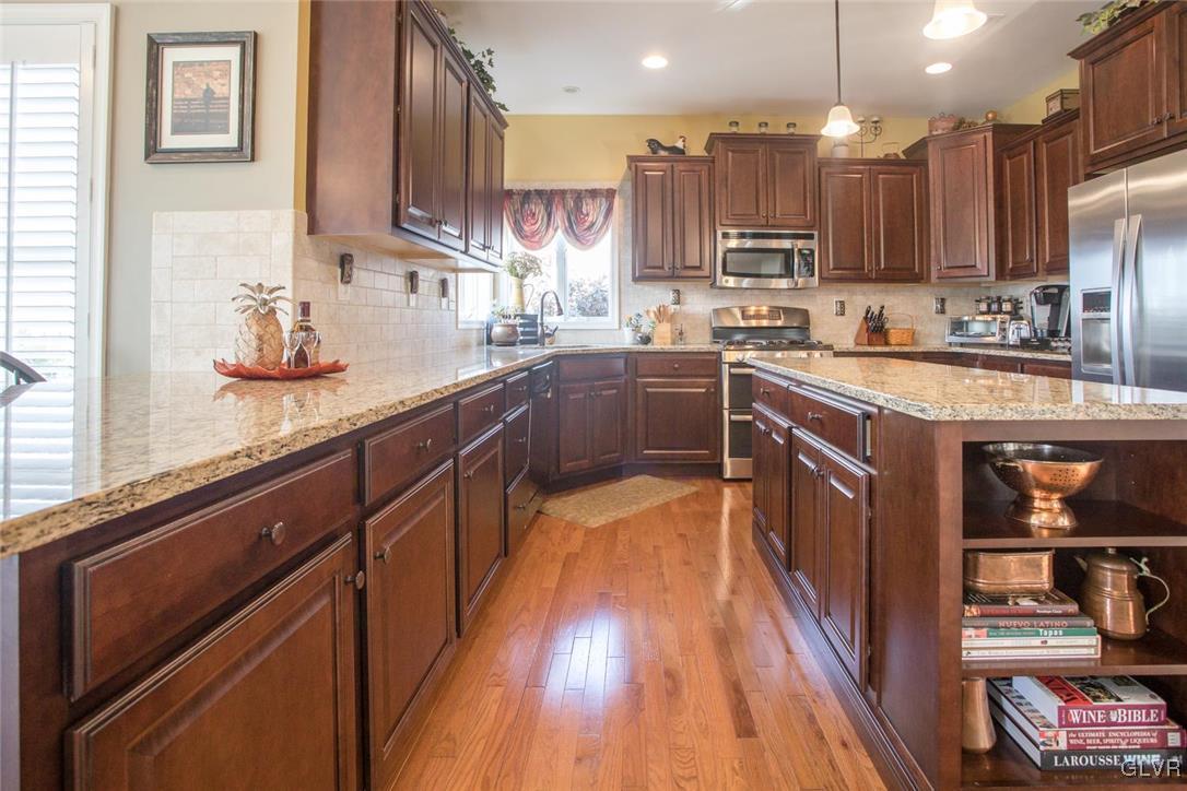 2707 Monacacy Road Nazareth, PA 18064 - Photo 10 of 46 Gallery Image 10