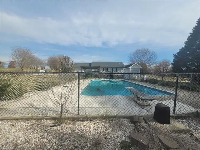 $380,000 | 1351 McKinney Road, Mount Airy, NC 27030