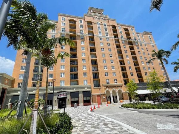$3,200 | 651 Okeechobee Boulevard, Unit 501, West Palm Beach, FL 33401