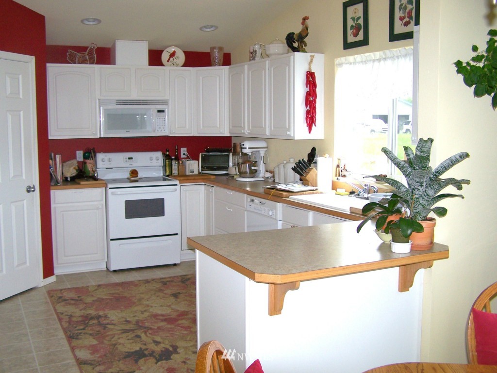 211 Ruby Road Port Angeles, WA 98362 - Photo 10 of 13 Gallery Image 10