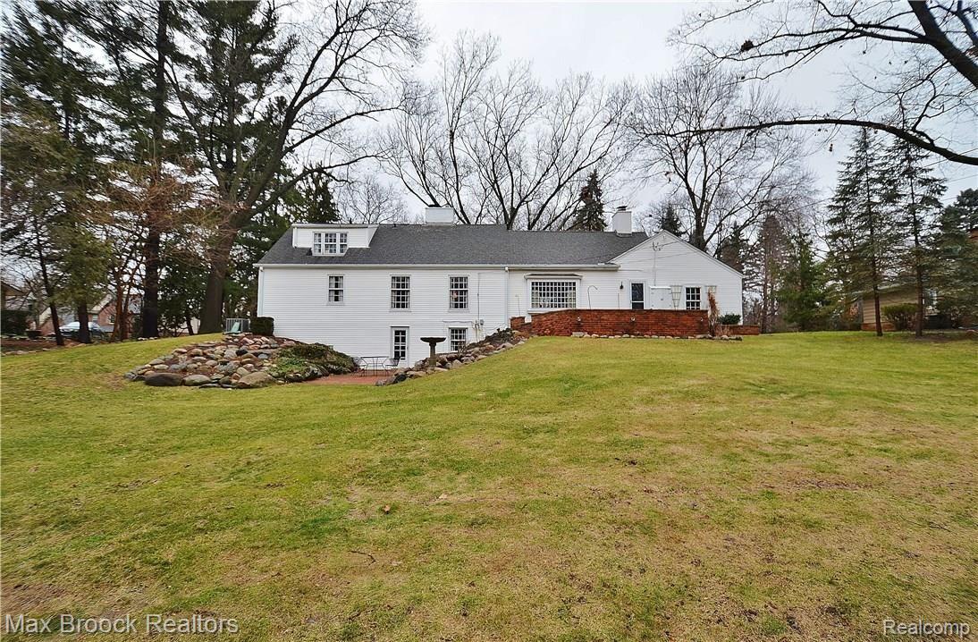 27149 Gardenway Road Franklin, MI 48025 - Photo 29 of 29 Unbelievable Rolling 1/2 Acre Lot