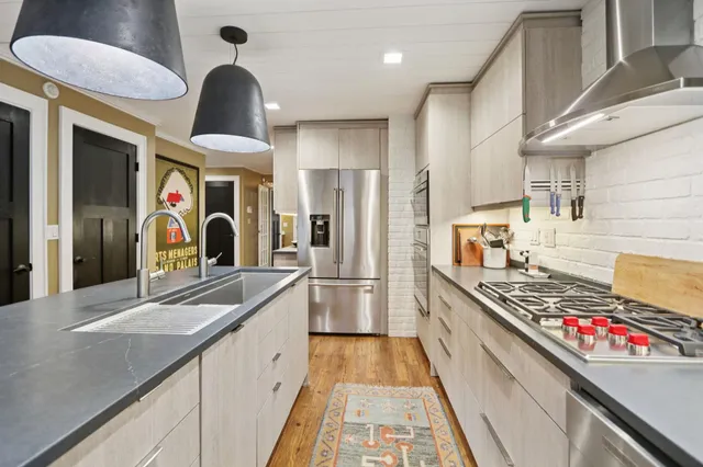 $1,367,000 | N4296 Alpine Village Lane, Cambridge, WI 53523