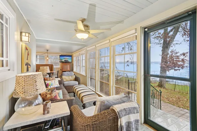 $1,367,000 | N4296 Alpine Village Lane, Cambridge, WI 53523