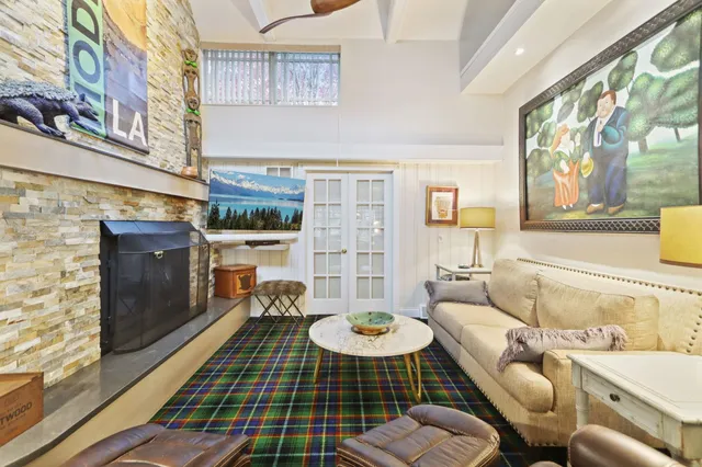 $1,367,000 | N4296 Alpine Village Lane, Cambridge, WI 53523