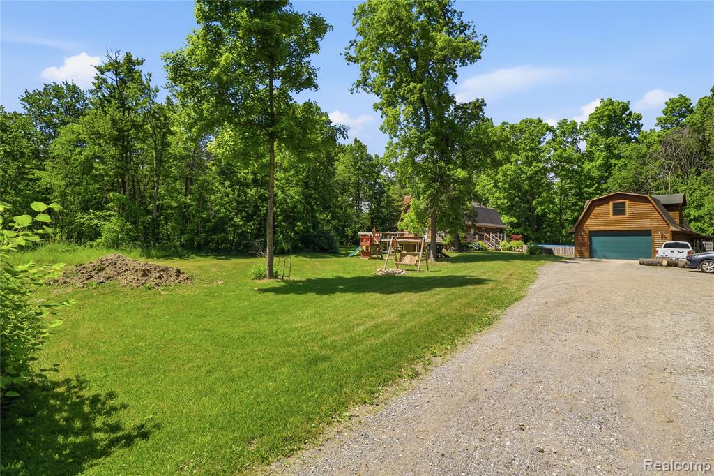 14830 Sheridan Road Byron, MI 48418 - Photo 41 of 74