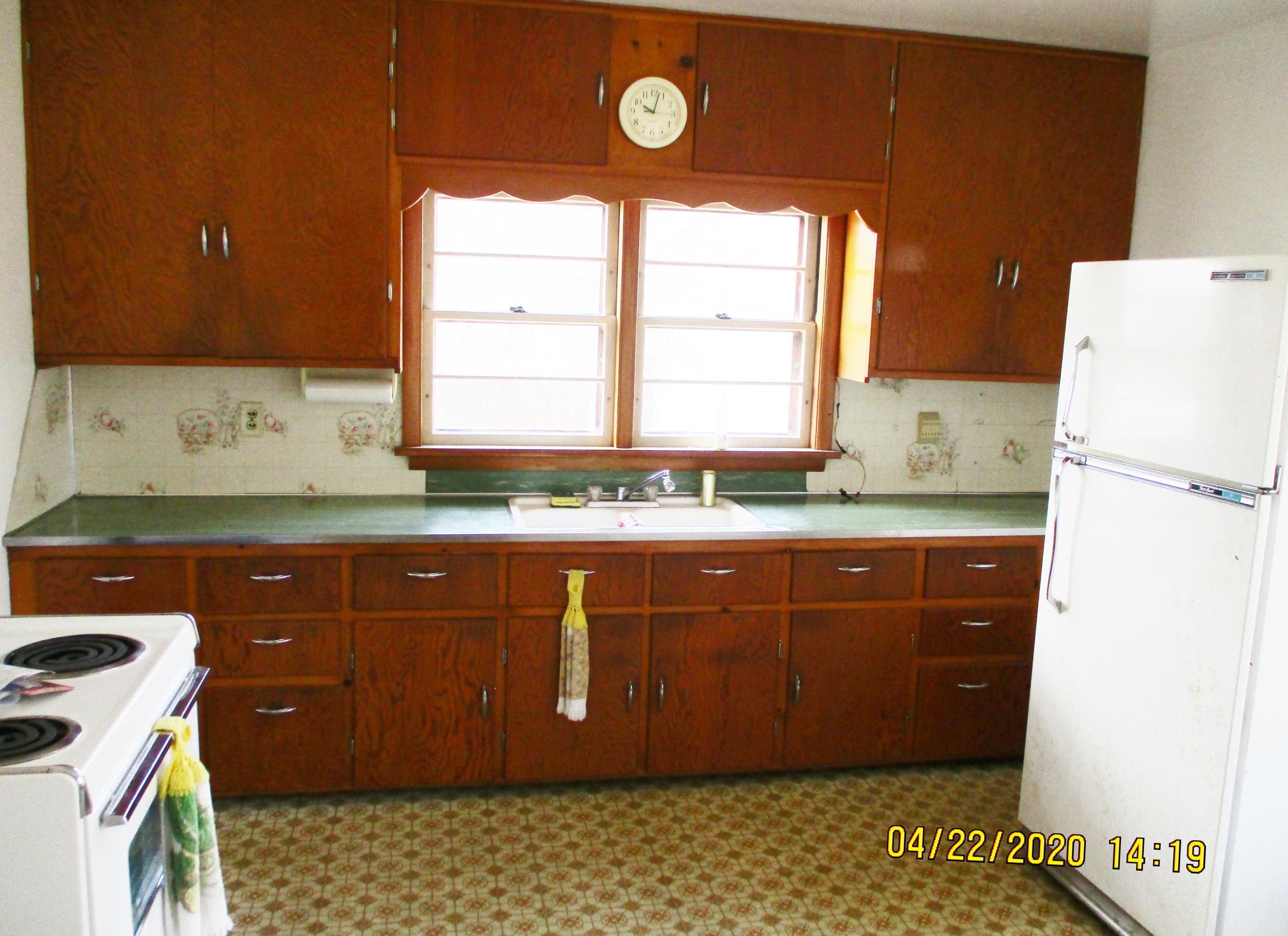 1406 Wayne Road Alpena, MI 49707 - Photo 13 of 21 Gallery Image 13
