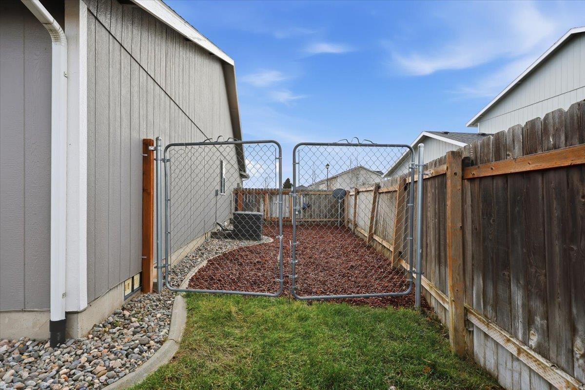 9704 Nick Avenue Cheney, WA 99004 - Photo 33 of 36