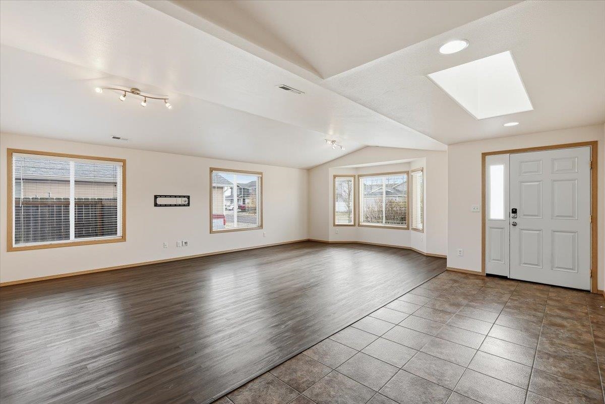 9704 Nick Avenue Cheney, WA 99004 - Photo 7 of 36