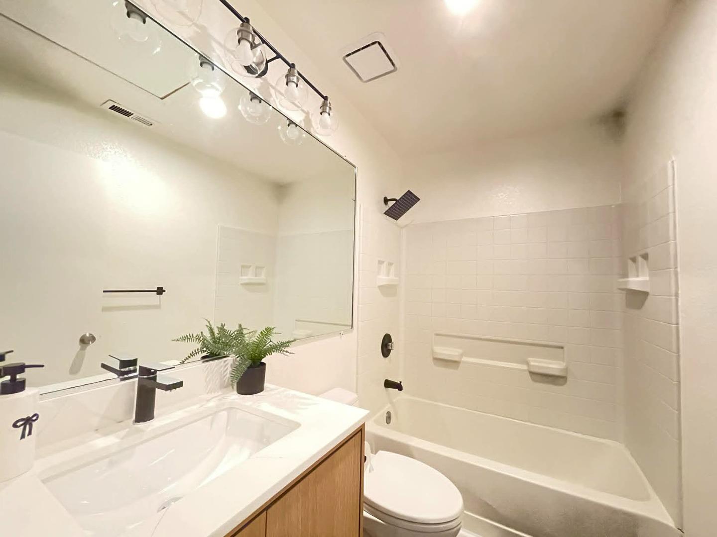 20 Torregata Loop San Jose, CA 95134 - Photo 27 of 39